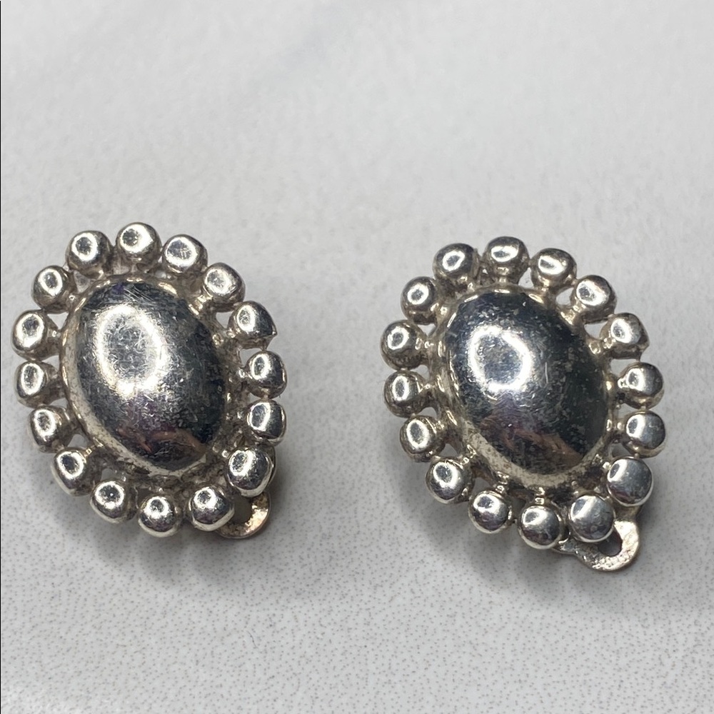 Sterling Silver Oval Beaded Border‎ Clip On Earrings 925
